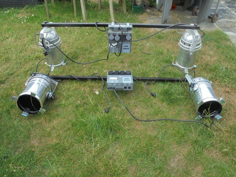 4 par 64 + Showtec switchpack, Ophalen, Zo goed als nieuw, Licht, Geluidgestuurd
