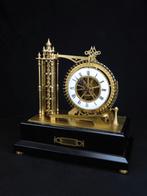 Horloge mystérieuse anglaise du moulin à eau par J. Wilding, Enlèvement ou Envoi