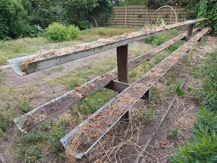 6 goten van 6 m lengte - teeltgoten - kweekbakken op hoogte, Tuin en Terras, Kweekspullen, Gebruikt, Kweekbak, Ophalen