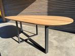 Table à manger en chêne avec pied acier, Maison & Meubles, Tables | Tables à manger, Enlèvement, Chêne