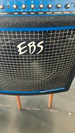 EBS amplificateur Basse en bon état avec roulettes, Musique & Instruments, Amplis | Basse & Guitare, Enlèvement, Comme neuf