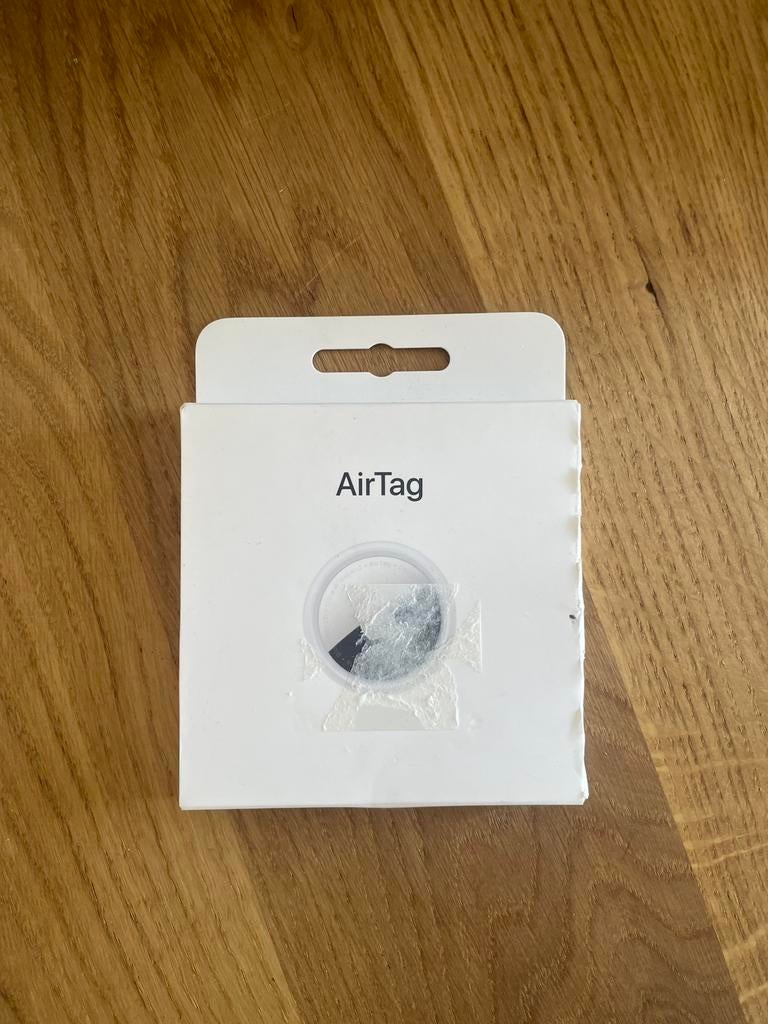 Te koop Apple Airtag!, Ophalen, Nieuw, Telefoonhanger of Accessoire, Apple iPhone