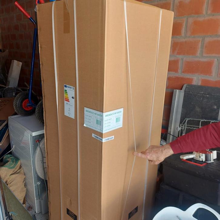 Congélateur, Electroménager, Congélateurs, Neuf, Autoportant, Congélateur, Congélateur, 160 cm ou plus, Moins de 60 cm, Enlèvement