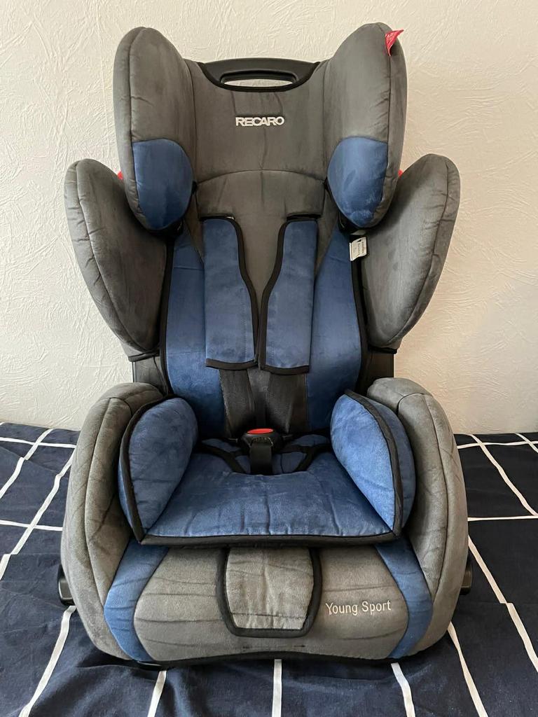 Autostoel Recaro, Kinderen en Baby's, Autostoeltjes, Autogordel, Verstelbare rugleuning, Zo goed als nieuw, 9 t/m 36 kg