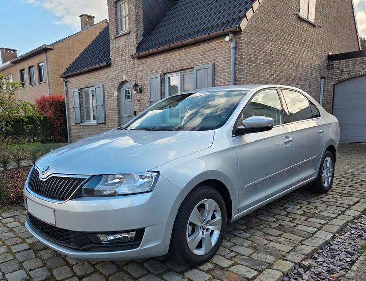 Skoda Rapid 1.0/1 unité/16 dkm ! /Climat/Croisière/Siège., Autos, Skoda, Particulier, Rapid, Bluetooth, Air conditionné automatique