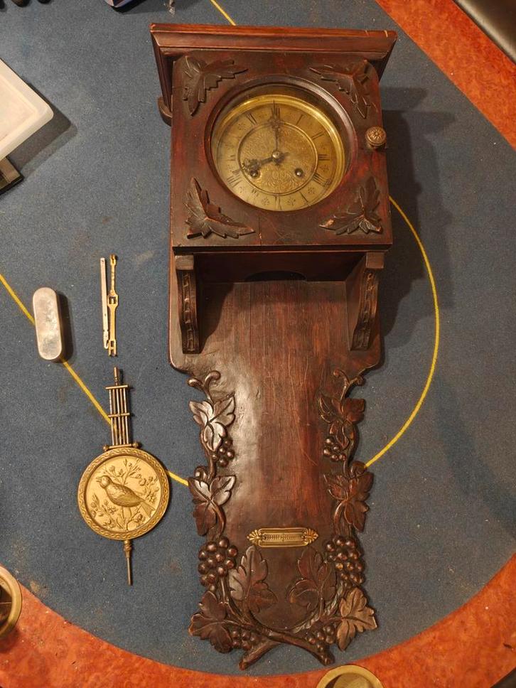 Antieke Houten Wandklok (Zwarte Woud stijl) met Prachtige Vo, Antiek en Kunst, Antiek | Klokken, Ophalen