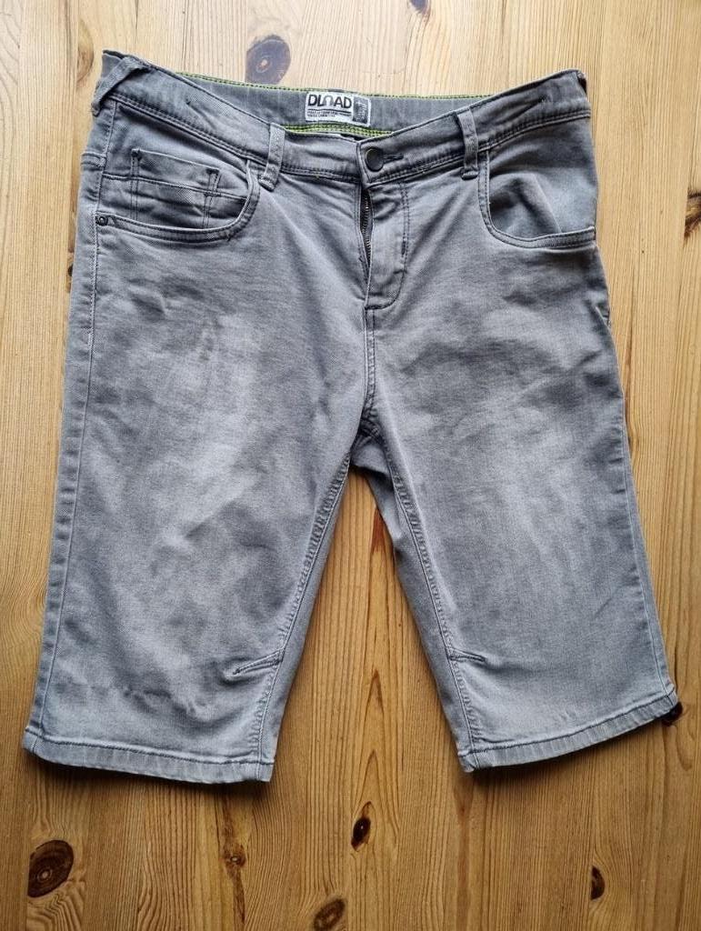 jeans short 170 grijs, Kinderen en Baby's, Kinderkleding | Maat 170, Gebruikt, Jongen, Broek, Ophalen of Verzenden
