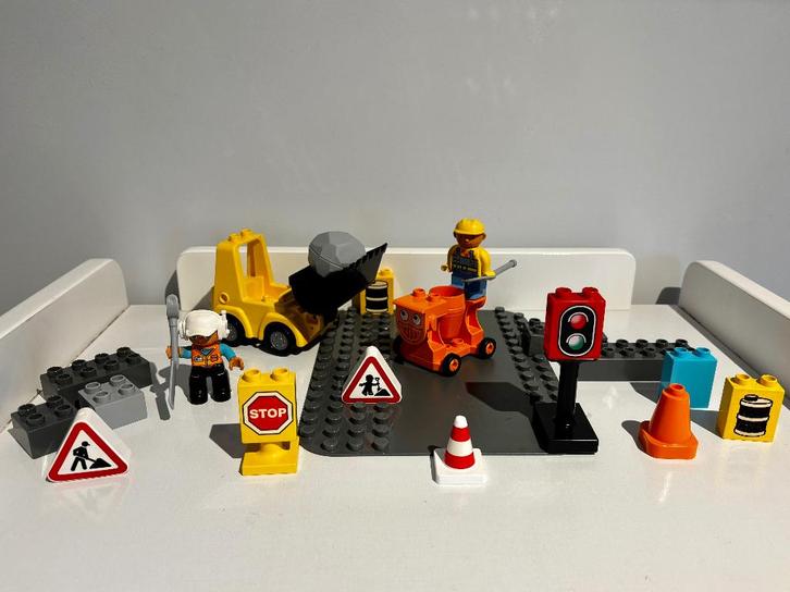 Duplo ensemble de travaux routiers + bulldozer, excavatrice, Enfants & Bébés, Jouets | Duplo & Lego, Comme neuf, Duplo, Ensemble complet