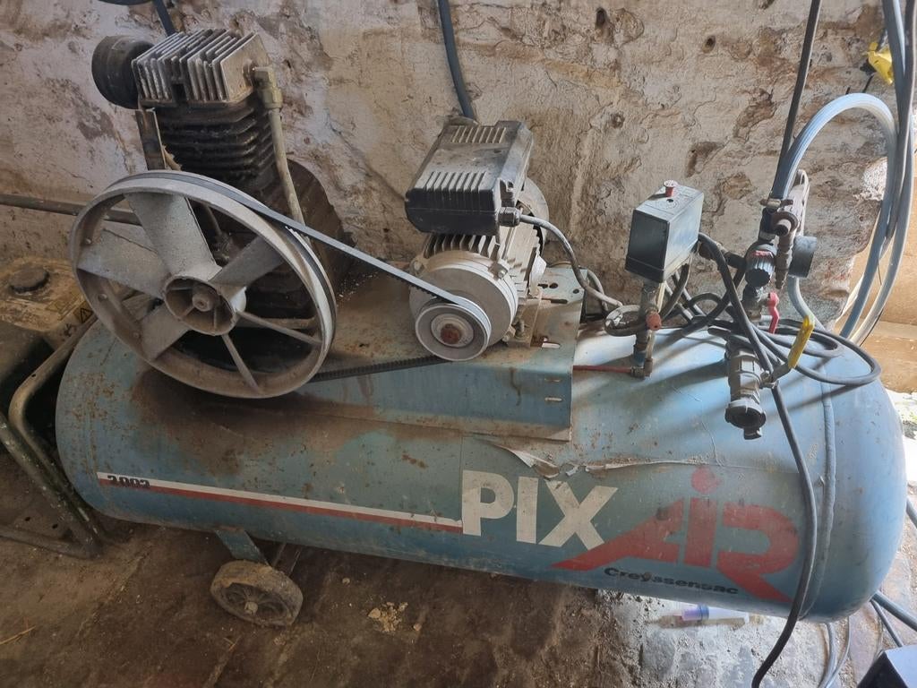 Compresseur 220v, Bricolage & Construction, Compresseurs, Enlèvement