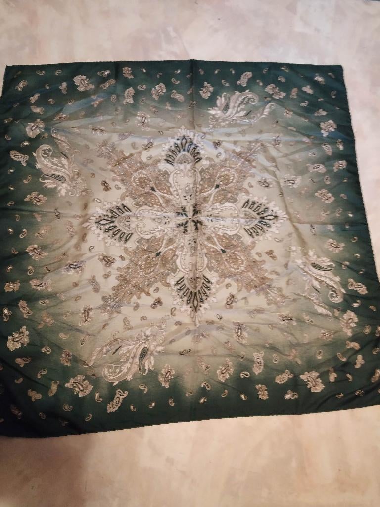 splinternieuwe dames sjaaltjes uit te kiezen, Vêtements | Femmes, Bonnets, Écharpes & Gants, Enlèvement ou Envoi, Neuf, Écharpe