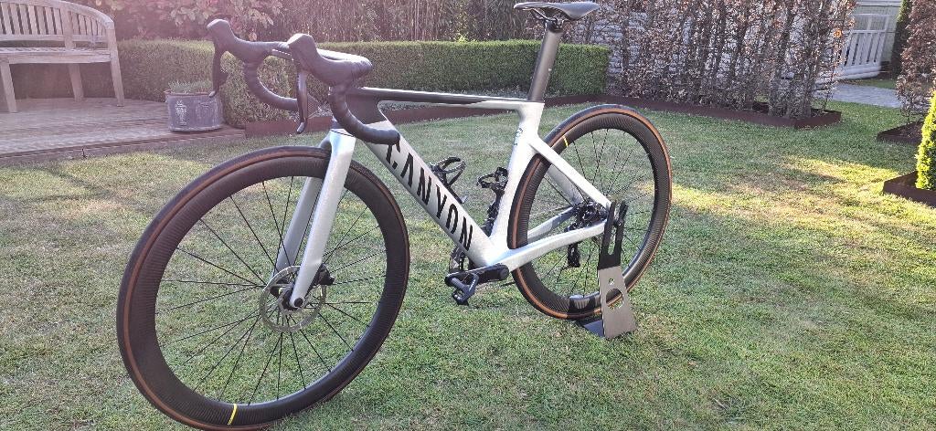 Canyon Aeroad CF SLX 7AXS, Fietsen en Brommers, 28 inch, Carbon, Heren, 49 tot 53 cm