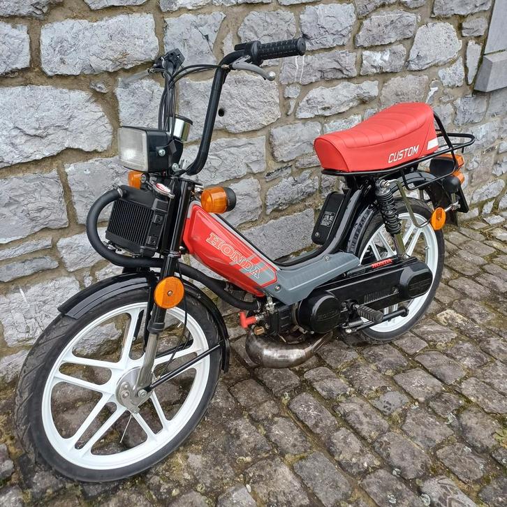 Honda camino custom, Vélos & Vélomoteurs, Cyclomoteurs | Honda