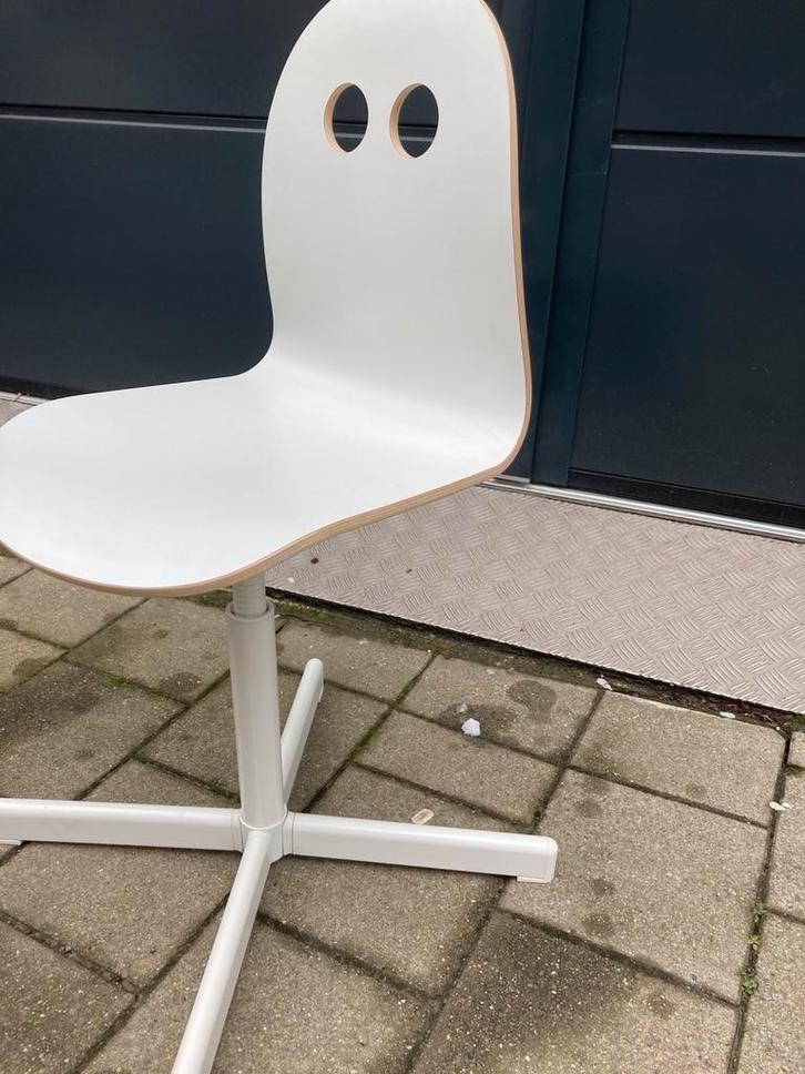 Stevige verstelbare kinderbureaustoel, Huis en Inrichting, Bureaustoelen, Zo goed als nieuw, Bureaustoel, Ophalen