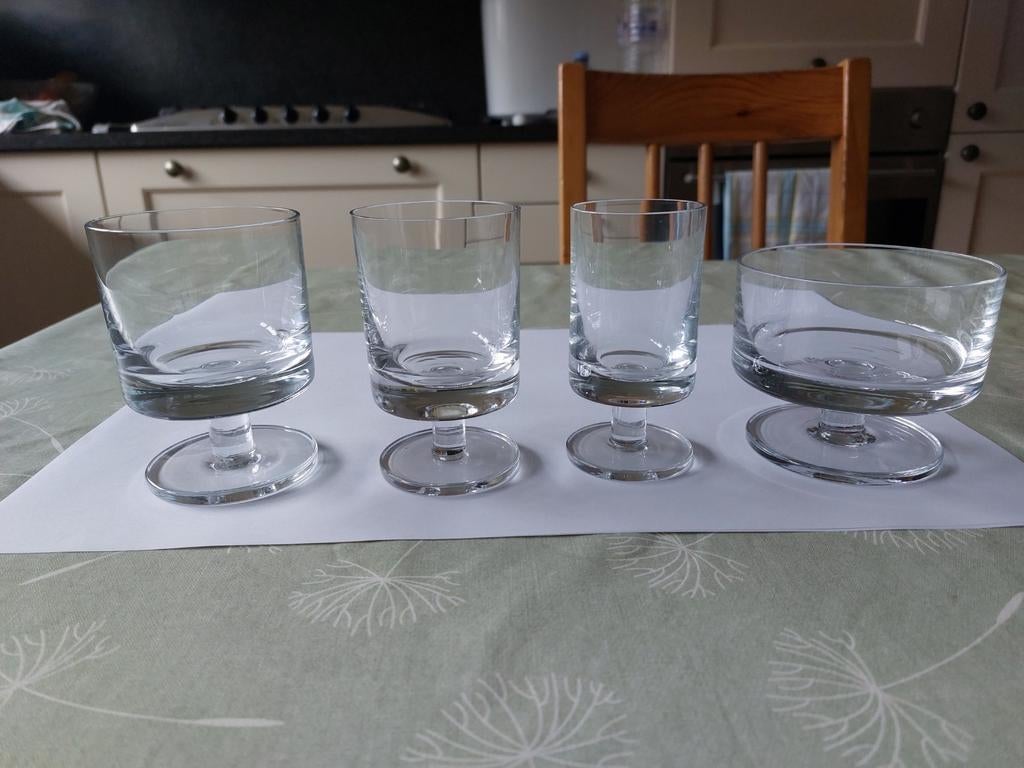 Verrerie 47 pièces, Enlèvement