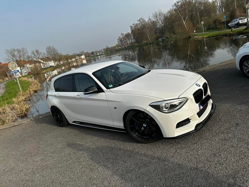 BMW M135i, Auto's, BMW, Particulier, 1 Reeks, ABS, Adaptieve lichten, Airbags, Airconditioning, Alarm, Bluetooth, Boordcomputer