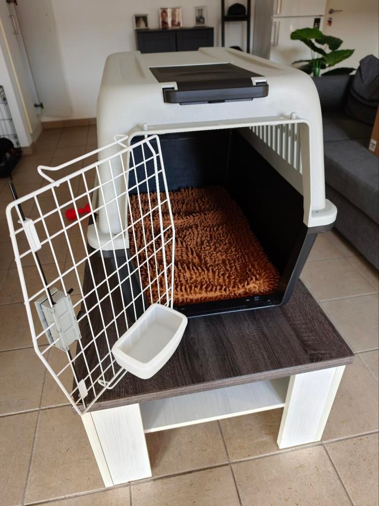 Transportbox Ferplast Atlas Professional voor honden, Ophalen, Zo goed als nieuw, Hondenhok