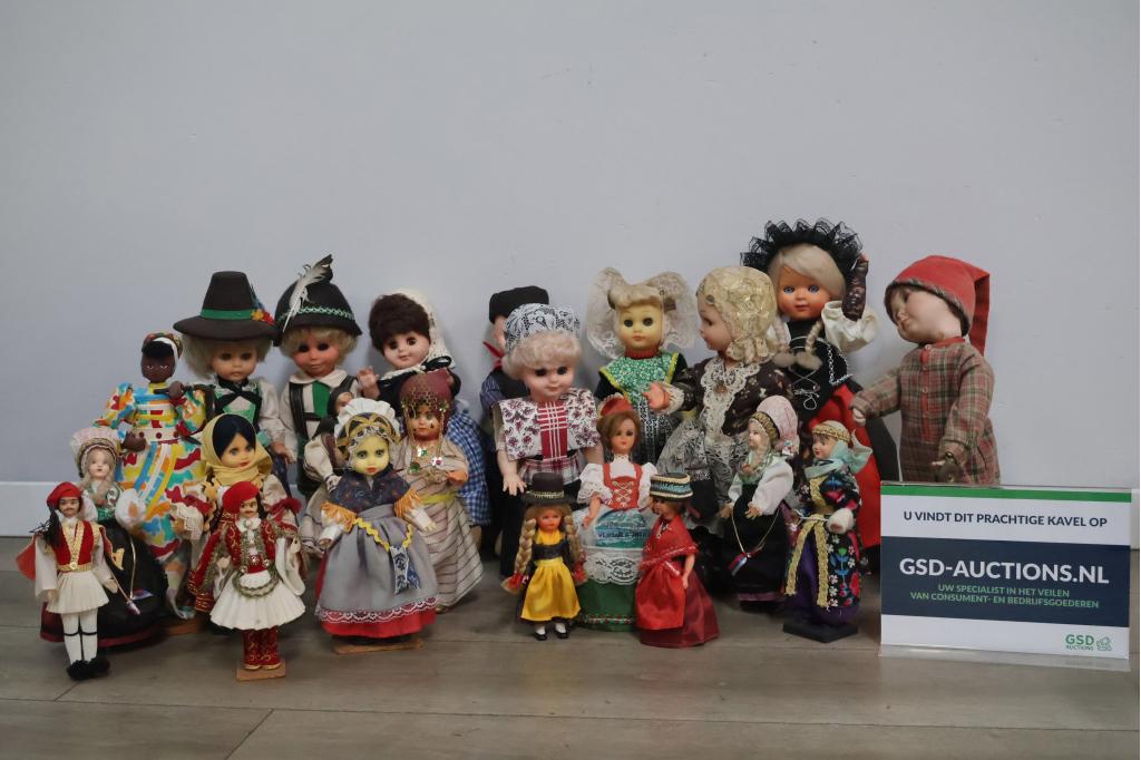 Collectie van 22 Vintage Poppen, Collections, Jouets, Niet ingevuld, Niet ingevuld, Niet ingevuld