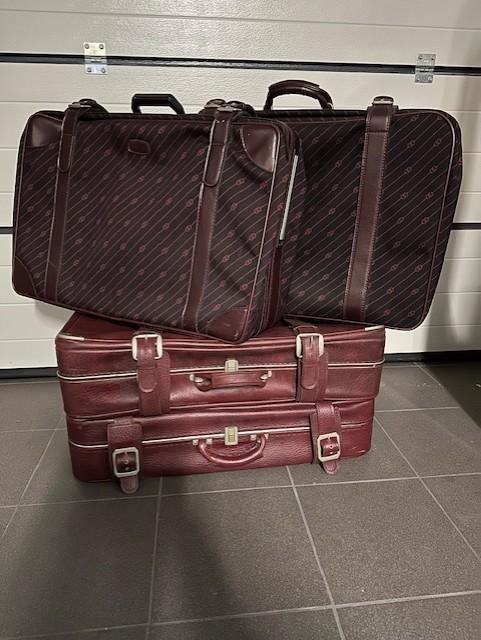 4 Vintage reiskoffers, Bijoux, Sacs & Beauté, Valises, Utilisé, Clé, Roulettes, Enlèvement