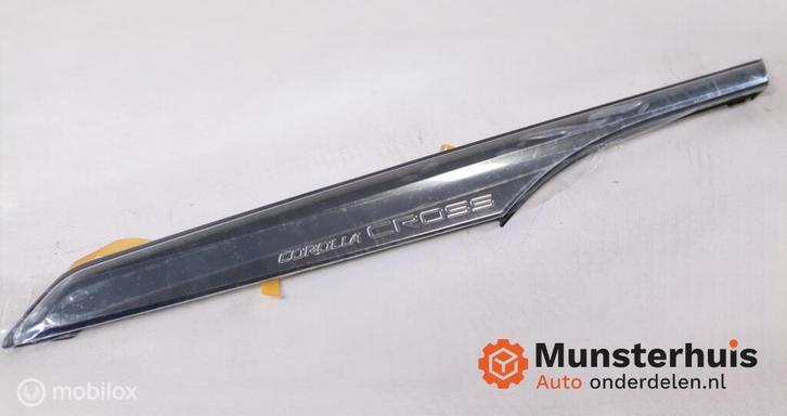 Achterklep bekleding Toyota Corolla Cross ('22>) 62505-16020, Auto-onderdelen, Interieur en Bekleding, Nieuw, Ophalen of Verzenden