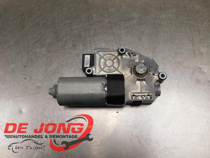 Moteur toit ouvrant d'un Volkswagen Touareg, Volkswagen, -, 3 mois de garantie, Utilisé