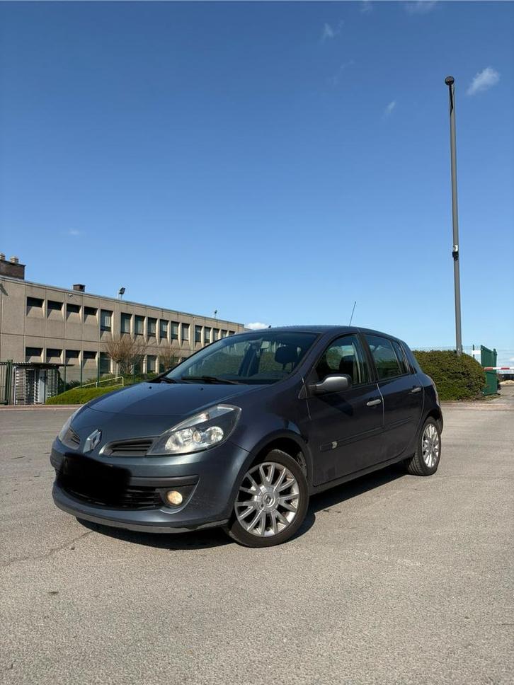 Renault Clio 3, Autos, Renault, Particulier, Phares directionnels, Essence, Enlèvement