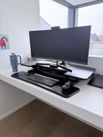 Updesk Cross monitor verhoger, elektrisch verstelbaar., Ophalen, Elektrisch, Zo goed als nieuw