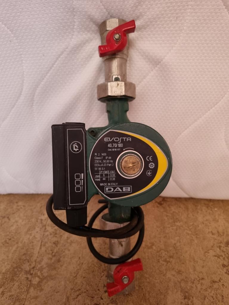 Circulatiepomp cv DAB, Ophalen