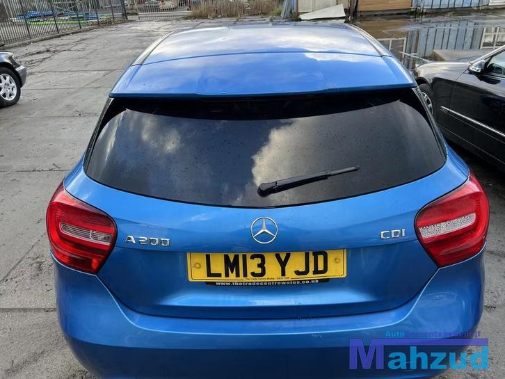 MERCEDES A KLASSE W176 blauw 162 achterklep 2012-2018, Auto-onderdelen, Carrosserie, Deur, Mercedes-Benz, Achter, Gebruikt