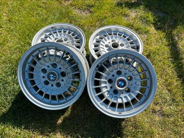 Bmw 14' e28 e23 velgen  beschikbaar voor biedingen