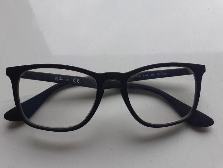 LUNETTES RAYBAN, Bijoux, Sacs & Beauté, Lunettes de Soleil & Lunettes | Hommes, Comme neuf, Lunettes, Ray-Ban, Noir, Enlèvement