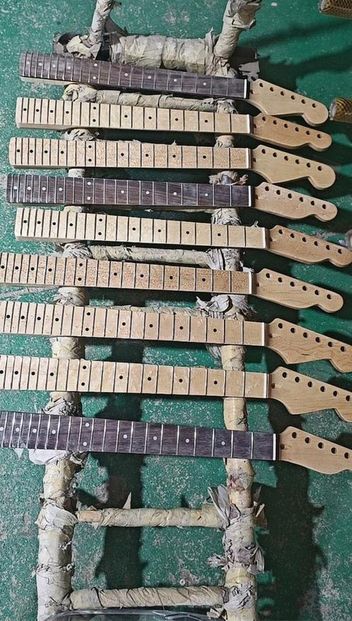 Stratocaster & Telecaster Birds eye necks! Pre order nu !, Muziek en Instrumenten, Instrumenten | Onderdelen, Zo goed als nieuw