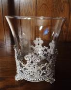 Glazen vaas met fantasievoet van staal en glazen pareltjes., Maison & Meubles, Accessoires pour la Maison | Vases, Comme neuf