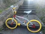 BMX des années 1980
dans son jus
Nmnouveau pneus nouvelle, Ophalen, Gebruikt