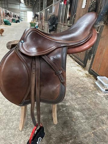 Springzadel sellier liberte beschikbaar voor biedingen