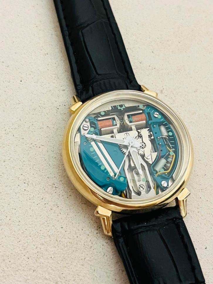 Vintage Bulova accutron Spaceview horloge, Bijoux, Sacs & Beauté, Montres | Hommes, Utilisé, Montre-bracelet, Autres marques, Autres matériaux