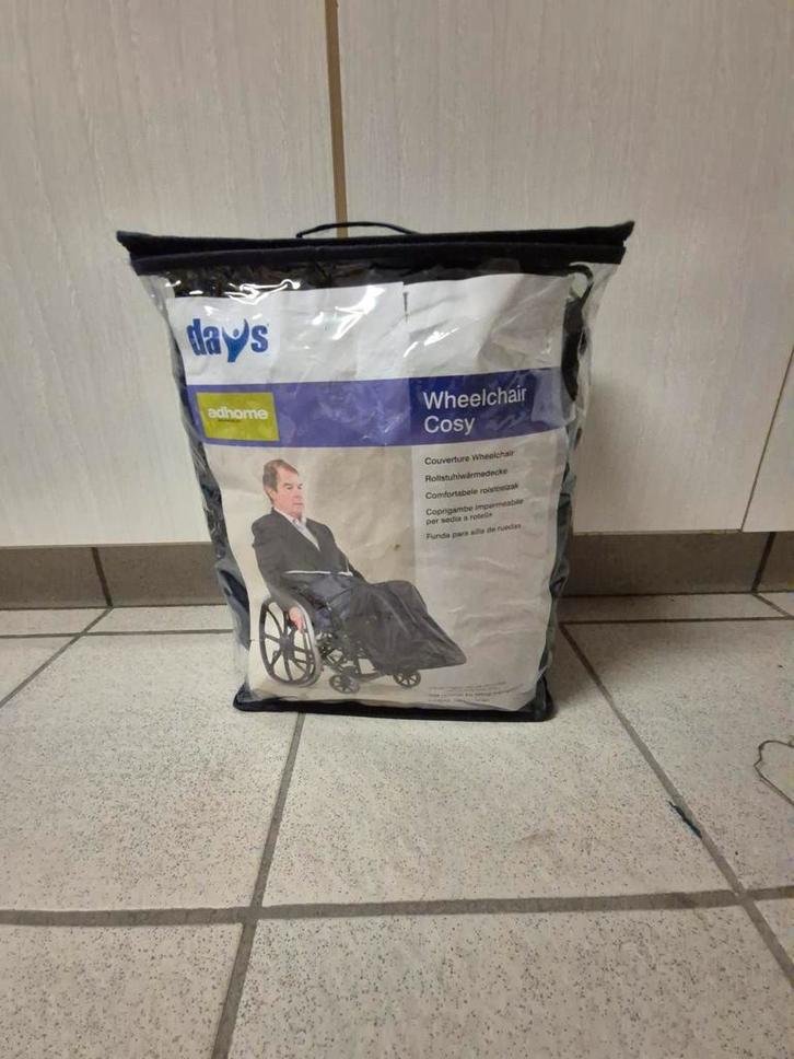 Rolstoeldeken Cosy met kunstvacht van Days 1 of 2 x gebruikt, Diversen, Rolstoelen, Ophalen of Verzenden