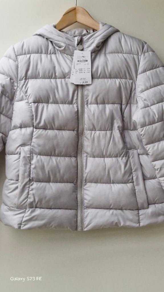 Zeer warm winterjack met capuchon, mt 42, Kleding | Dames, Jassen | Winter, Nieuw, Maat 42/44 (L), Wit, Ophalen of Verzenden