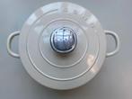 Smeg gietijzeren braadpan crème 24 cm nieuw, Ophalen of Verzenden, Nieuw, Gietijzer, Koekenpan of Braadpan