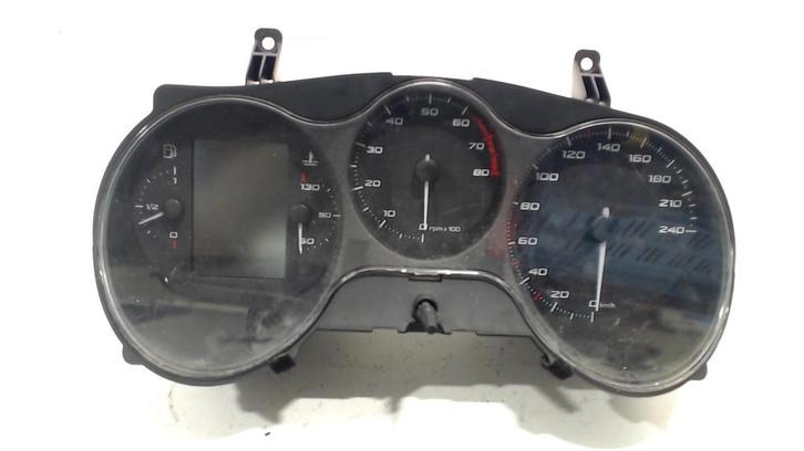 COCKPIT Seat Leon (1P1) (01-2005/08-2013) (1P0920810L), Auto-onderdelen, Dashboard en Schakelaars, Seat, Gebruikt