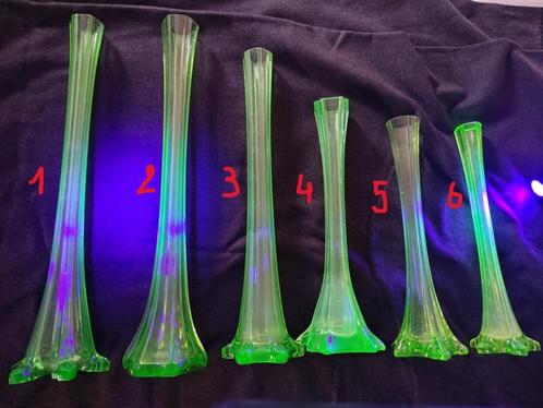 6 soliflore vazen/ uranium glas/ ouraline, Antiek en Kunst, Antiek | Glaswerk en Kristal, Ophalen