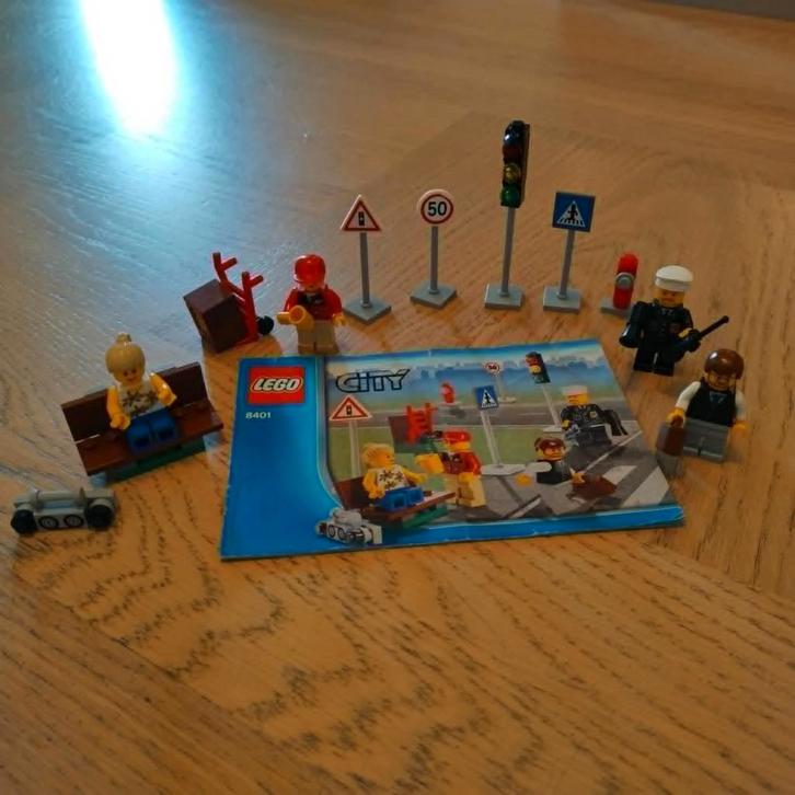 lego 8401 City Minifiguren Collection, Kinderen en Baby's, Speelgoed | Duplo en Lego, Zo goed als nieuw, Lego, Complete set, Ophalen