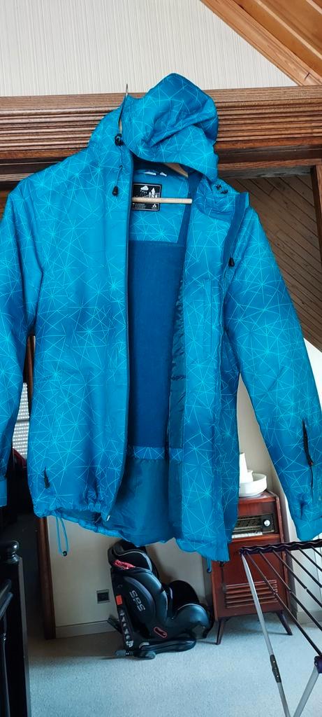 Mooie wind en waterdichte skivest medium turqouise kleur, Kleding | Dames, Wintersportkleding, Zo goed als nieuw, Ophalen of Verzenden