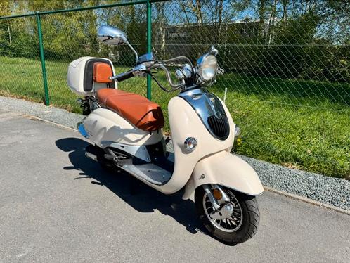 Neco agm retro scooter a klasse, Fietsen en Brommers, Scooters | Kymco, Ophalen of Verzenden
