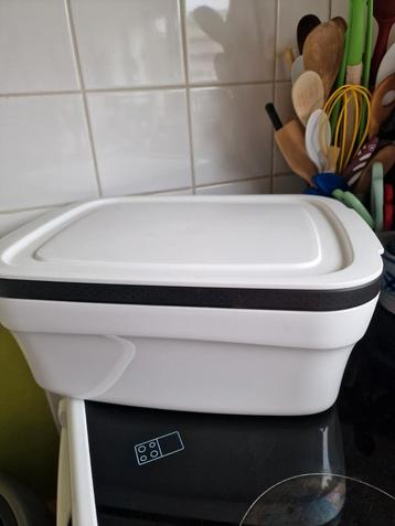 Tupperware  BreadSmart Large Brood bewaardoos groot, Enlèvement, Neuf, Blanc, Boîte