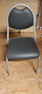 Keukenstoel, Ophalen