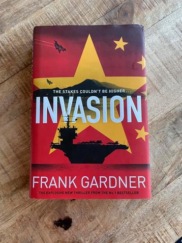 Invasie - Frank Gardner beschikbaar voor biedingen