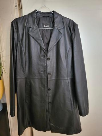 Manteau en cuir beschikbaar voor biedingen