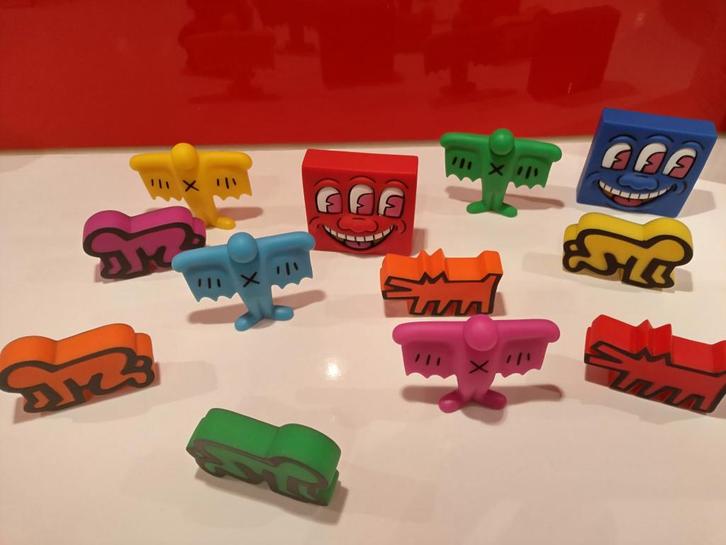 12 mini-VCD Keith Haring Medicom, séries 1 et 2, Collections, Jouets miniatures, Neuf, Enlèvement ou Envoi