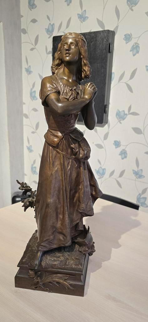 Schitterende bronzen Jeanne d'Arc van Hippolyte Moreau, Antiek en Kunst, Antiek | Religieuze voorwerpen, Ophalen