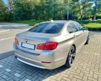 BMW 5 Serie 520 520d | Waze GPS  Adapt Cruise  schuifd, Autos, Euro 5, Cruise Control, Carnet d'entretien, Tissu